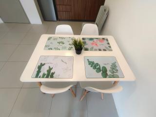 Homestay Near Walk to Night Market and Free Parking - 4