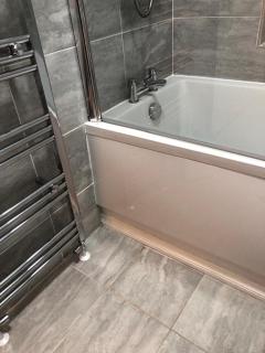 Bright City Apt - King Bed - Parking & Wi-Fi - 6