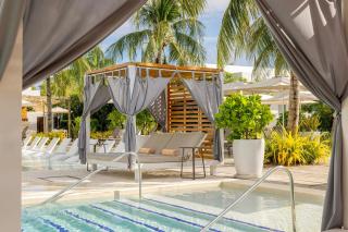 Alaia Belize, Autograph Collection - 3