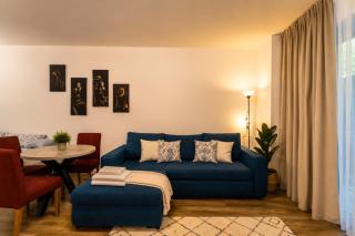 Wise Nest Studio with pool and spa - 9