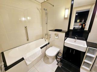 SUNRISE HOMES - Amazing Studio in Business Bay - 6
