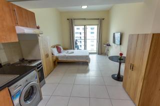 Cozy Rental Studio in marina view tower Dubai - 7