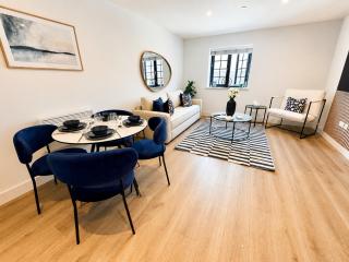 Beach Mews - Sands - Walk to Town and Beach - Two Bedroom Apartment - Sleeps 5 - 1