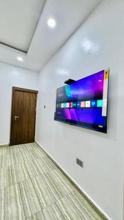 Modern 3 Bedroom Apartment in Enugu with fast wifi and AC - 8