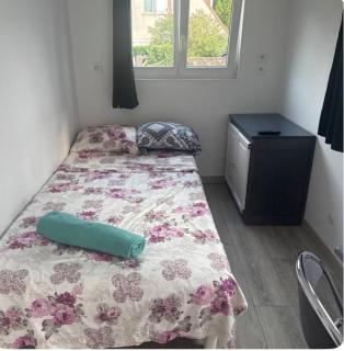 Ground-Floor Apartment With private Garden - 5