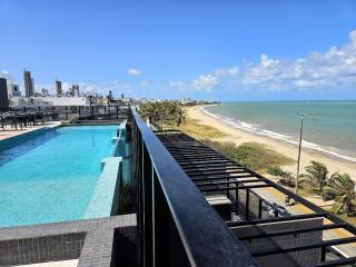 Lindo Studio à Beira Mar com Área Externa - 0