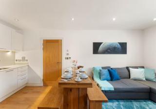 Lovely spacious 2BR Apartment central Kingston - Pass the Keys - 2