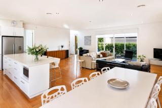 Sorrento Del Mar by Ready Set Stay - 9