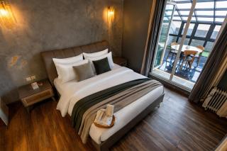 Gold Crest Signature Boutique Apartments With City Views -DHA PHASE 4 LAHORE - 3
