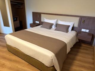 Pine Inn - 3