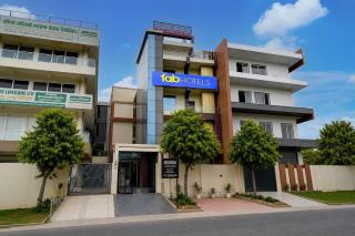 FabHotel Luxora - 0