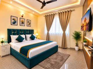 Hotel Kasa Stays - Ramesh Nagar Metro - 1