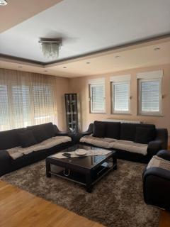 Prishtina Luxury House - 8
