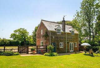 The Old Coach House - 5