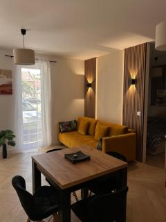 Scandi Studio - 9