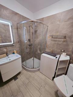 Horizon Studio Azizi - Beach Pool & Spa Resort - 2