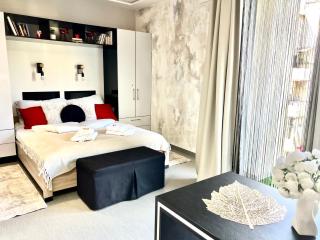 Cherry Apt - 6