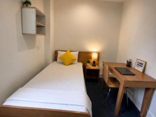 CubeRooms Airport Transit Hotel & Co-Living - 5