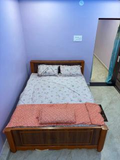 Koushik homestay new hampi - 6