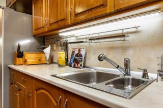 Retro-Lux 2BR Apt in Kapana Plovdiv Old Town View - 2