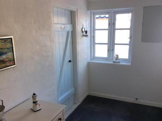 Lovely Apartment Directly Opposite The Harbor - 7