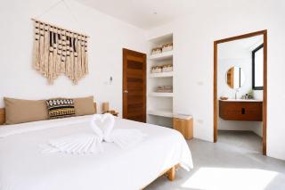 Beachside Villa - 3