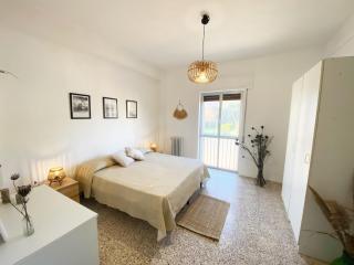 Binario sul Mare, apartment for 6 guests - 1