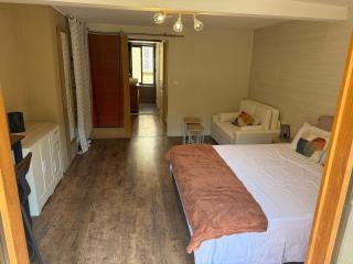 Studio équipé, climatisé, classé Plus Beaux Villages de France - 7