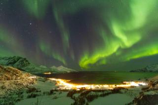 Sydpol Designer Home Northern Lights View - 6