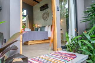 Sombra Bungalow, AC and Plunge Pool near Arrecife - Punta Uva - 4