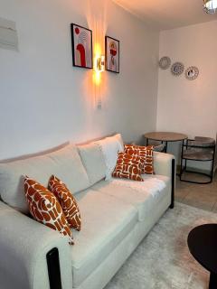 The pearl stay - 4