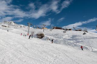 HelloCHALET Petit Reins - Alpine Lodge close to Ski Return - 6