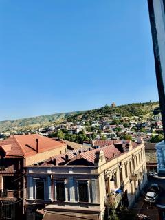Metekhi place - 5