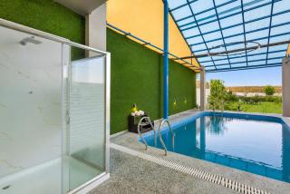 Alaya Stays JSP Farm 4-BHK Farmstay with Private Pool, Jacuzzi, TT Table & Kids' Play Area - 2