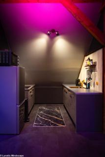 Atelier Velior - Private Dark Luxury Loft - 4