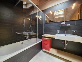Chateau B41 Penthouse - 2
