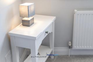 Harbour Suite Luxury Central 3BR House By AltoLuxo Short Lets Serviced Accommodation With Free Wifi & Parking - 5