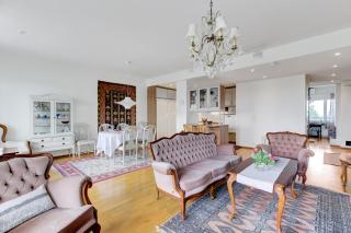 Arctic Luxury - 8