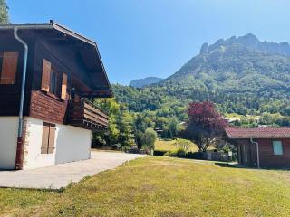 Chalet Bluffy - near la Clusaz and Lac Annecy - 0