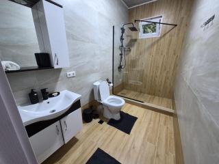 Hillside House Overlooking Batumi - 5