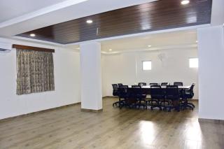 Hotel Royal Wings - 2