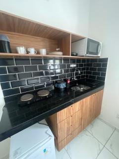 Studio 06, near the consulate and medical center - 1