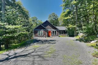 Limestone Chalet - 4