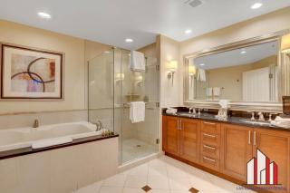 MGM Signature-08-704 Jacuzzi Studio - 7