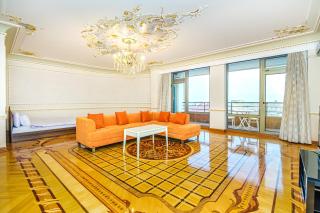 AMBASADOR Luxury Apartment in Baku - 5