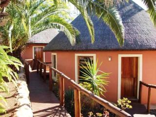Sangweni Lodge Bed And Breakfast - 2