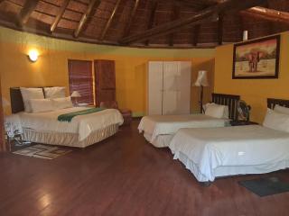 Sangweni Lodge Bed And Breakfast - 1