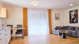 Frensdorf Apartments - 7