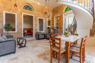 4-Bedroom Duplex | Batroun Old Souk - 0