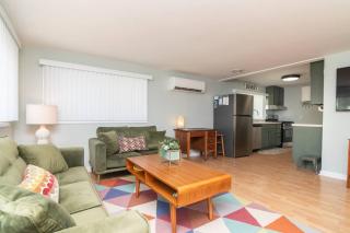 Beach Block House with Yard, BBQ and Parking - 8